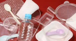 ナフサ不足から考える、食でできるサステナブルな工夫とは？