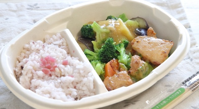 温めるだけ!冷凍弁当の特徴とバランスアップのちょい足し術